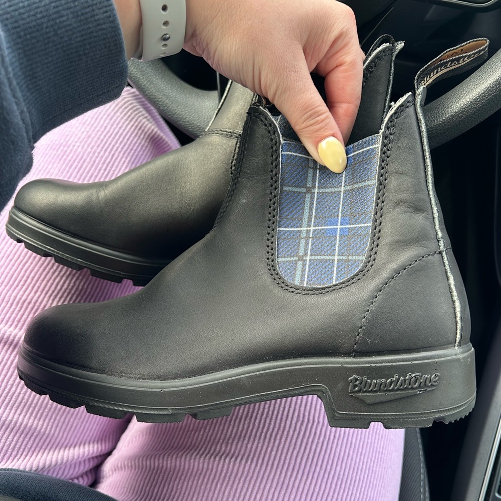 Brand New Blundstone Boots